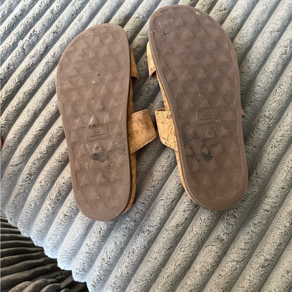 Schutz
Cybelle Cork Sandal - Picture 10 of 12